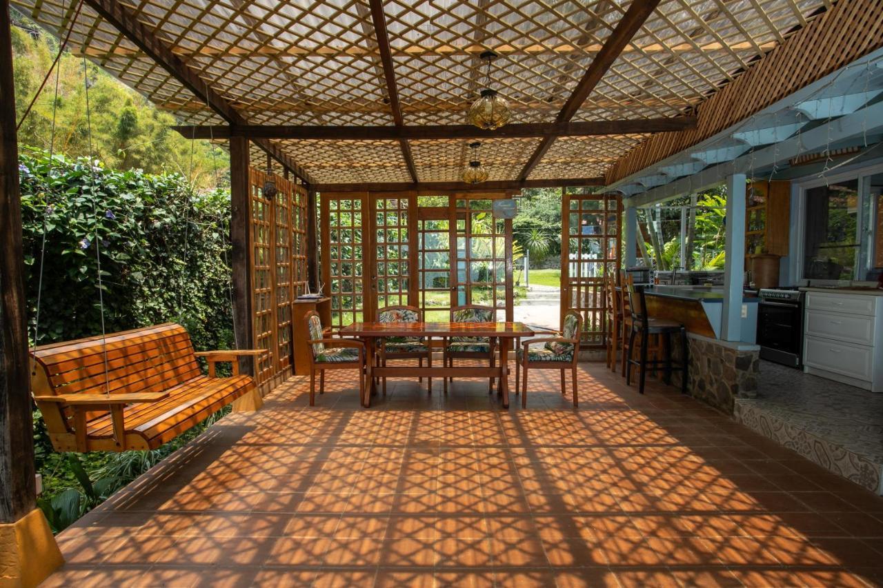 Lake Front Retreat At Los Elementos サンタ・クルス・ラ・ラグナ エクステリア 写真